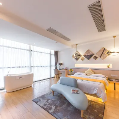 Xiamen Man Yue Mei Shu (Zhen Zhu Wan Beach Store) Hotels near Zeng Cuo An Village