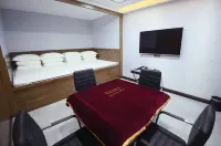 Shilou Huanghe Business Hotel Hotel a Shilou
