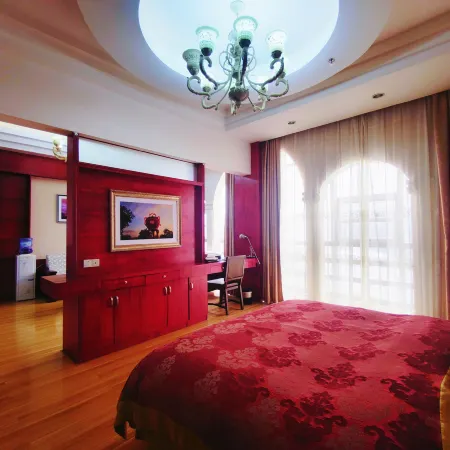 Guxiangfeng Hotel （Xinxian Railway Station Branch）