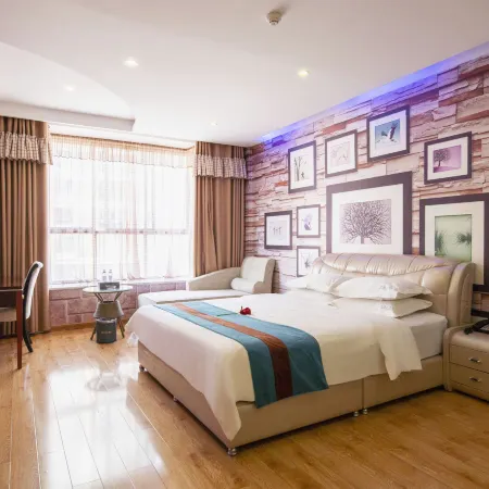 Dingcheng Hotel