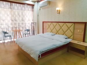 Fuyang Happy Apartment