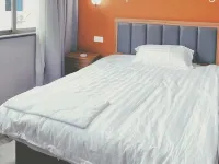 Qinjia Hotel