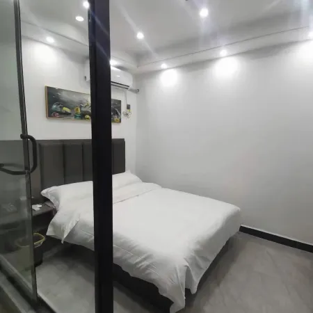 jinchengBusiness Hotel (Xi County Central Hospital)