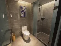 Yishang Hotel (Kaifeng Jinming Square Henan University) - 3성급