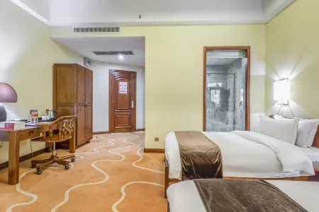 Linzhou Hongqiqu International Hotel Отели рядом с достопримечательностью «Wangxiangyan»