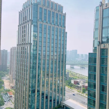 Jijing E-sports Homestay (Anjia Apartment)