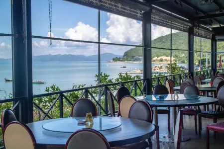 Taishan Xifan Scenic Resort Hotel Отели рядом с достопримечательностью «Taishan Cape City Holiday Resort Center»