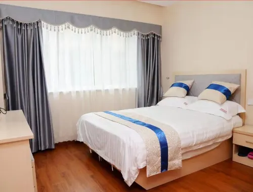 Xinanjiang Hotel