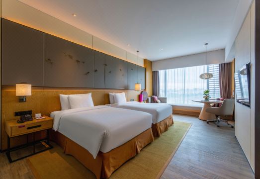Crowne Plaza NANCHANG WANLI by IHGHotel Overview