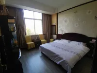 Xiangyun Zhibo Hotel - Inns