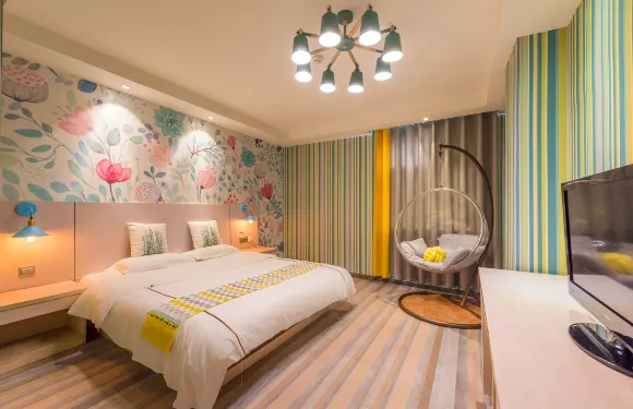 蔓酒店（欽州浦北店）