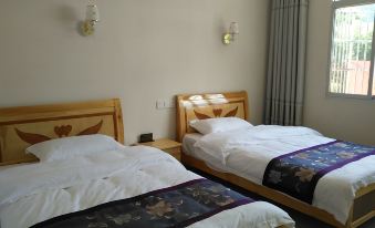 Yuexi Liulaogen Homestay
