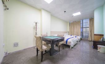 Zixing Weiyi Theme Inn