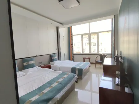 Pianguan Laoniuwan Business Hotel Отели в г. Пяньгуань