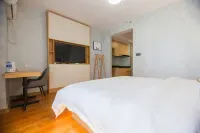 Yunshe Hotel (Shijiazhuang International Convention and Exhibition Center Branch) - Apartments