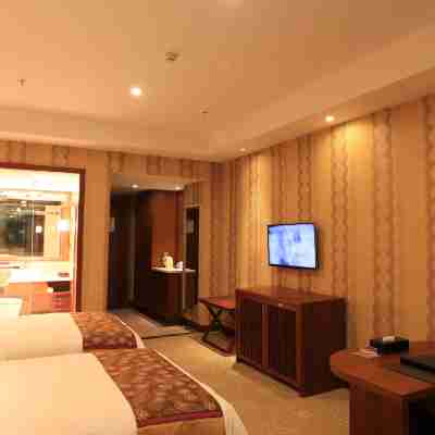 Xinding Holiday Inn Rooms