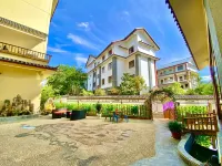 Lijiang Baoxiang Ju Hanging Garden View Hotel
