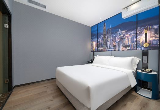 5. 바이룩 J 호텔..