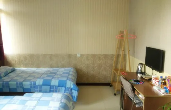 富裕百龍之家快捷賓館