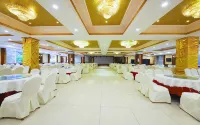 Daying Oriental International Hotel Hotels in Daying