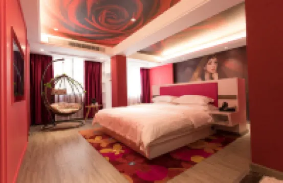 WP Guo Creative Hotel (Cangnan EMU Station Store)