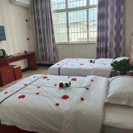 Dengfeng Wuyue Lanjing Homestay (Shaolin Scenic Area)