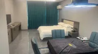 Qingtian Yunding Business Hotel - 2-Star