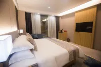 Flower Garden Hotel Hotels near Biancheng Park