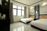 Xiangyuan Hotel (Huichang Lingang Park)