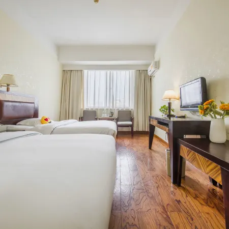 Boutique Holiday Hotel (Beihai Beibuwan Square)
