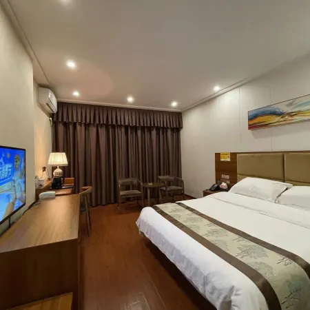 Rongxian Tule Business Hotel