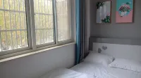 Xinqi Hotel