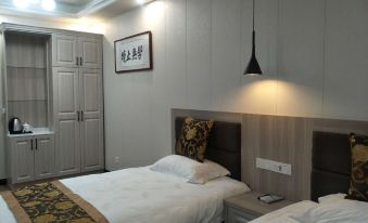 Zhenzhen Business Express Hotel