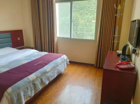 Sheraton Marcon Hotel