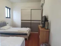 Pengzhou Shilin Qu'an Homestay