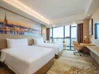 Vienna Hotel (Kunming Hi-Tech Xicheng Times Shop) Отели рядом с достопримечательностью «Площадь Куньмин Вай-Хау»