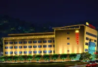 Kaixing Holiday Hotel