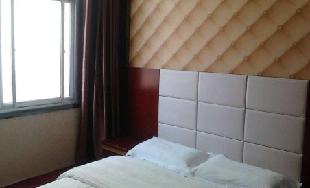 Qingyang Duhao Hotel - Housity