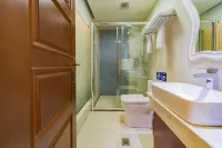 Shehong Yuetu Business Hotel Hotels in Shehong