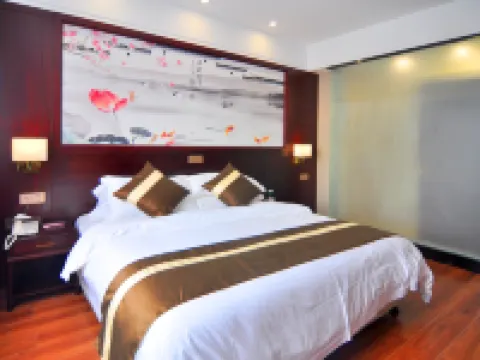 Weishan Lake Hotel Hotels in Weishan