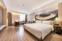 Atour Hotel Yulin Yuyang West Road Railway Station Hotels near Lingxiao Tower of Yulin