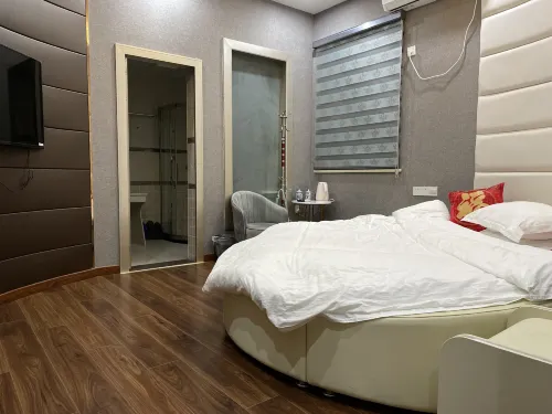 Fuliang Gaoling Hotel