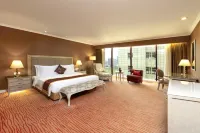Similan Hotel Zhuhai（Gongbei Port High speed Railway Station） Hotels near Zhuhai Railway Station