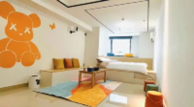 love me Theme apartment