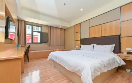 Wanyuan Boutique Hotel Отели рядом с достопримечательностью «Chuanshan Revolutionary Base Wanyuan Defend War Display Hall»