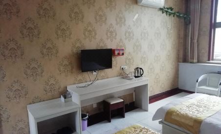 Quzhou Huiwen Hotel - Housity
