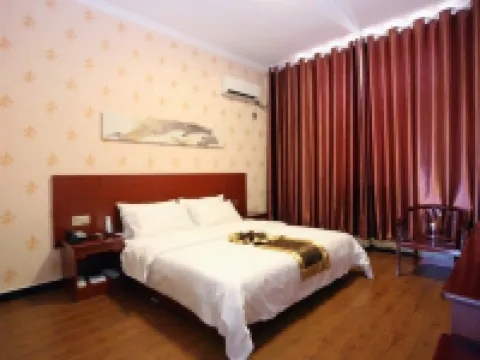 巴運賓館（五原縣汽車站店） 五原酒店