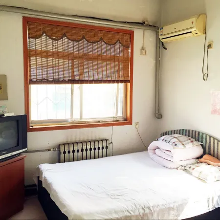 Laiyang Shengshi Plaza Hotel