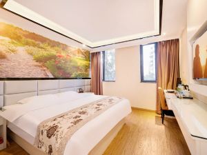 Hongtai Boutique Hotel (Fuzhou Shi'ou Plaza Financial Street Wanda Branch)