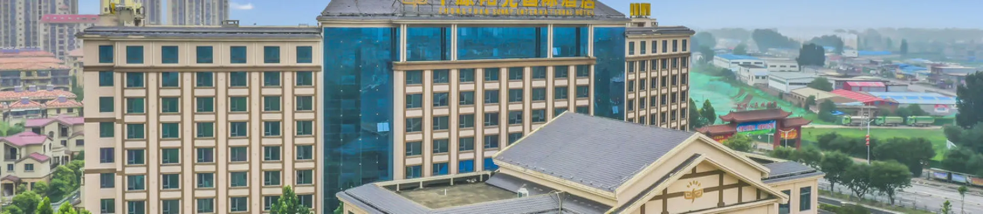 Four-Star Hotels